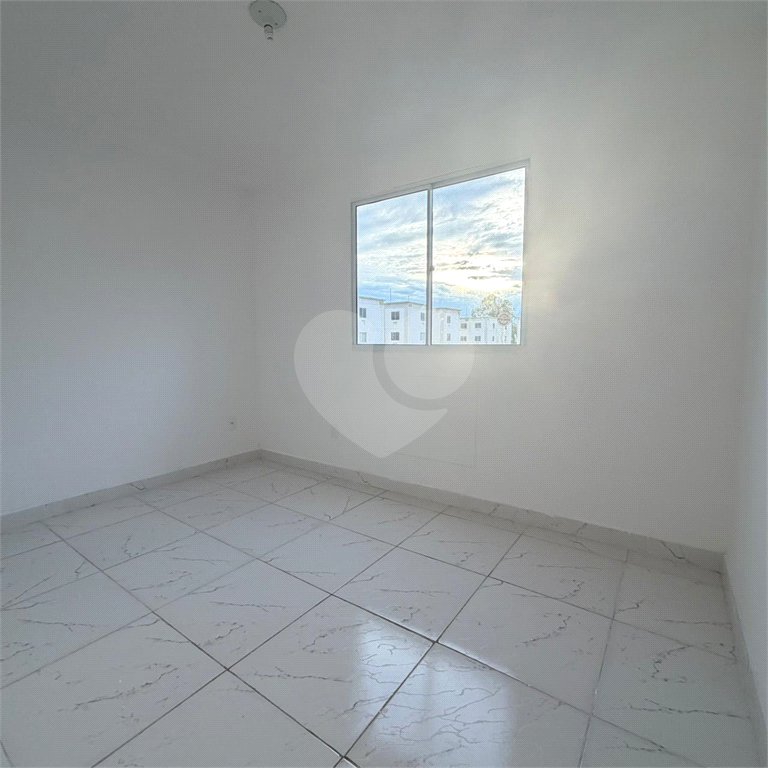 Apartamento à venda com 2 quartos em Guaratiba, Rio de Janeiro, RJ