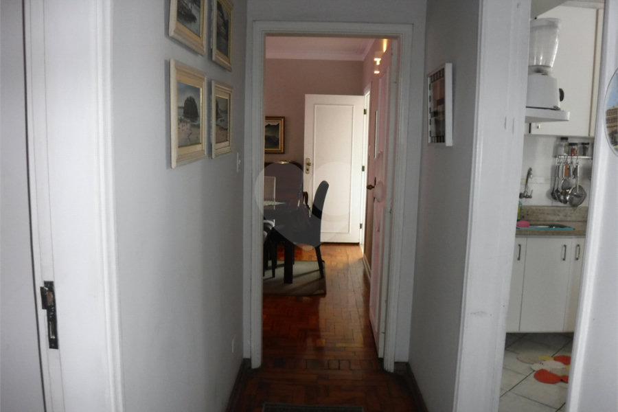 Apartamento à venda com 2 quartos, sendo 1 suíte, em Boqueirão, Santos, SP