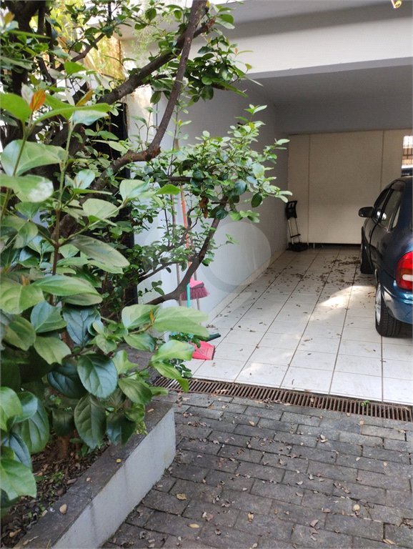 Casa de Vila à venda com 3 suítes em Jardim Londrina, São Paulo, SP