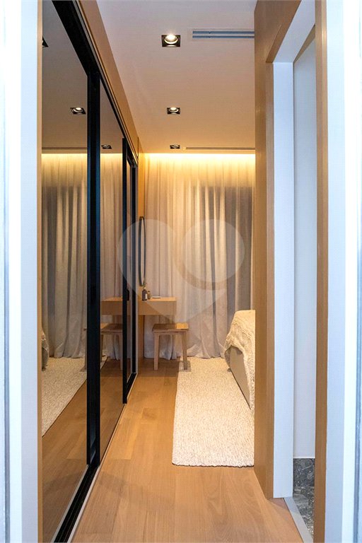 Apartamento à venda com 2 quartos, sendo 1 suíte, em Pinheiros, São Paulo, SP