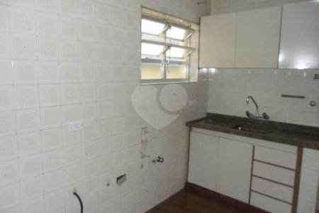 Sobrado à venda com 3 quartos, sendo 1 suíte, em Vila Pompéia, São Paulo, SP