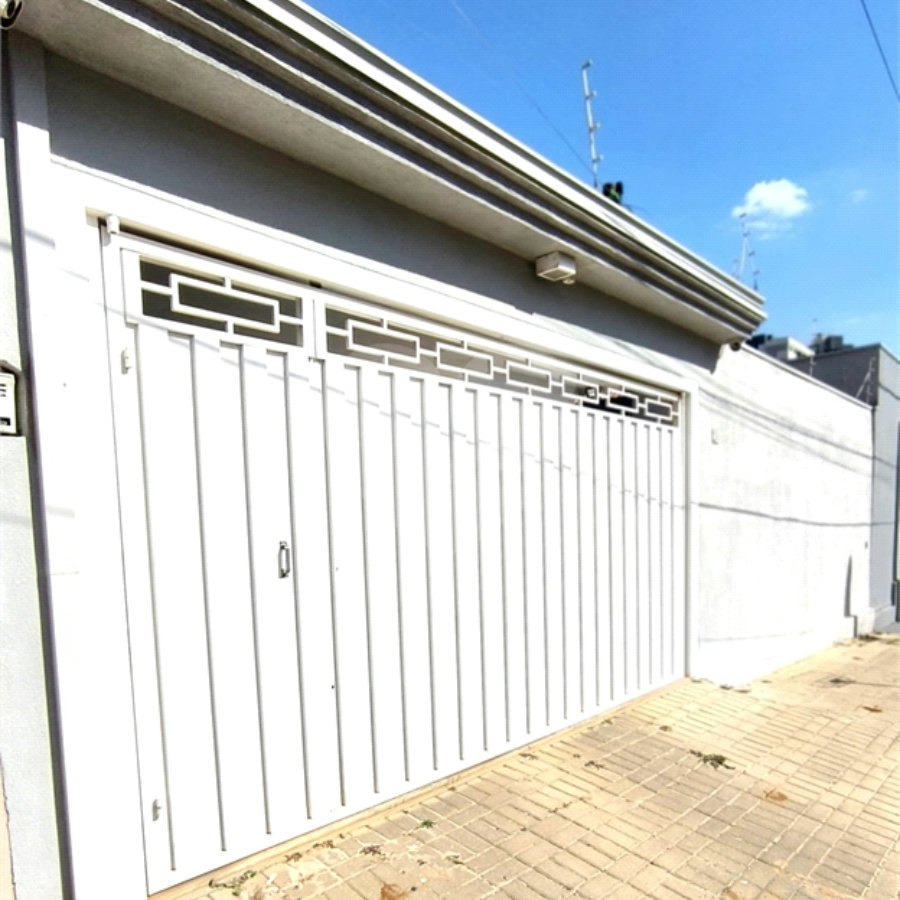 Casa à venda com 3 quartos, sendo 1 suíte, em Vila Arnaldo, São Carlos, SP