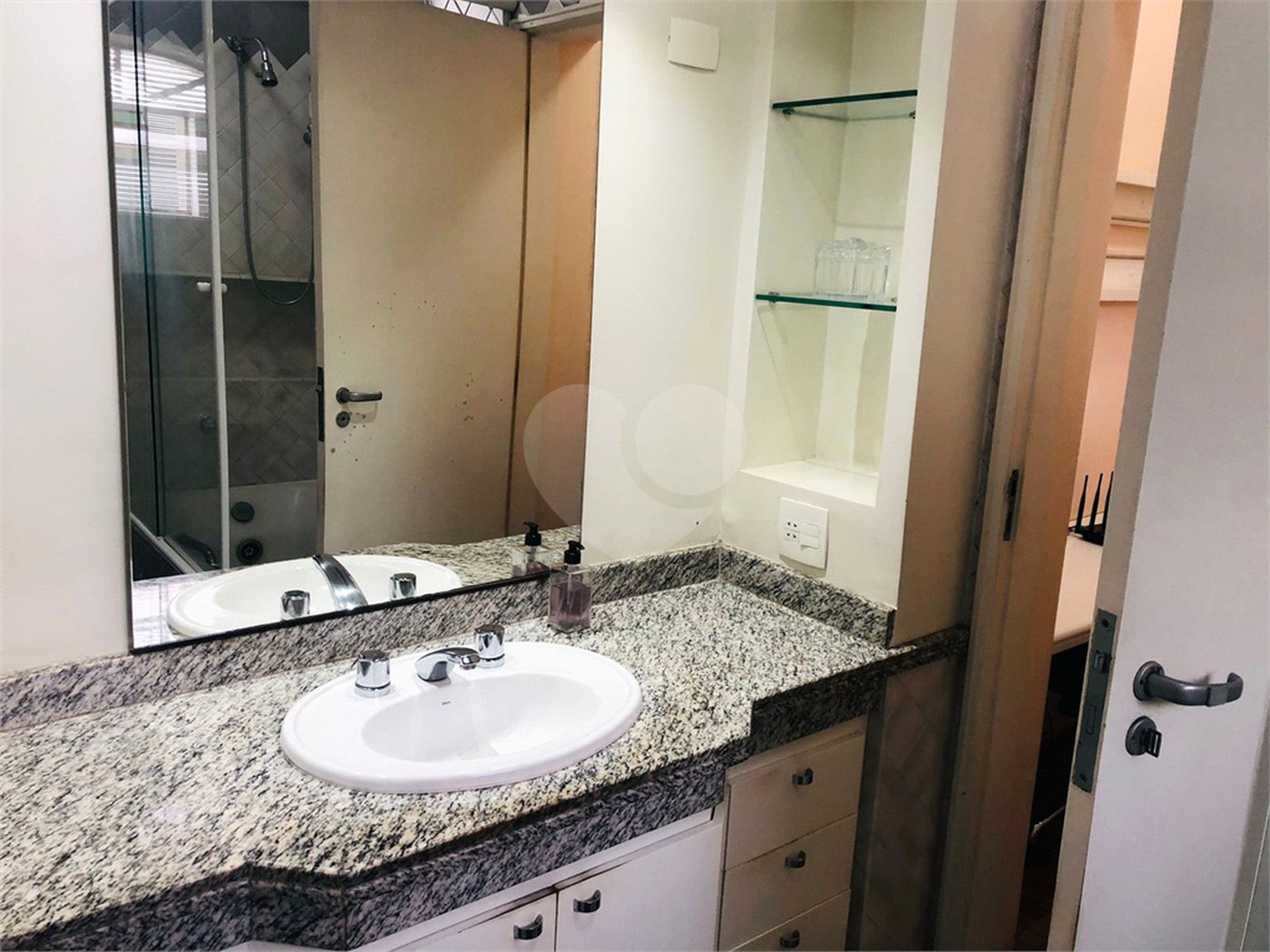 Casa Térrea à venda com 3 quartos, sendo 1 suíte,  em Vila Industrial, Mogi das Cruzes, SP