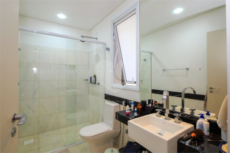 Casa à venda com 4 suítes no condomínio Vila Alba, São Paulo - SP