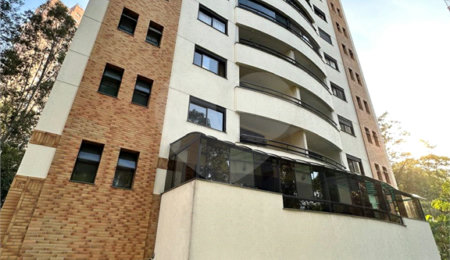 Apartamento à venda com 2 suítes em Vila Andrade, São Paulo, SP