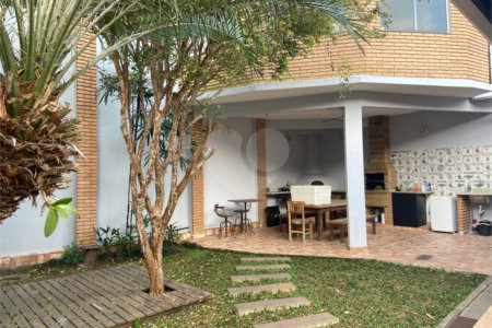 Casa Térrea à venda com 3 quartos, sendo 1 suíte, em Tucuruvi, São Paulo, SP
