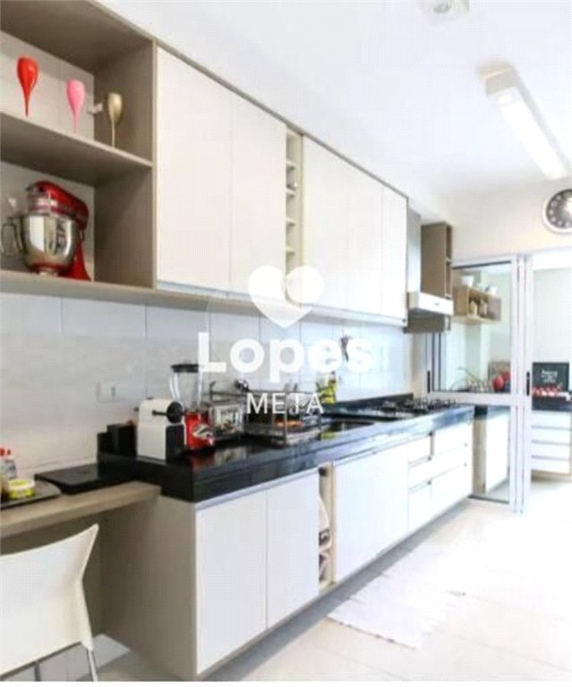 Apartamento à venda com 4 suítes em Parque Residencial Aquarius, São José dos Campos, SP
