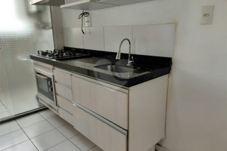 Apartamento à venda com 3 quartos, sendo 1 suíte, em Lapa, São Paulo, SP