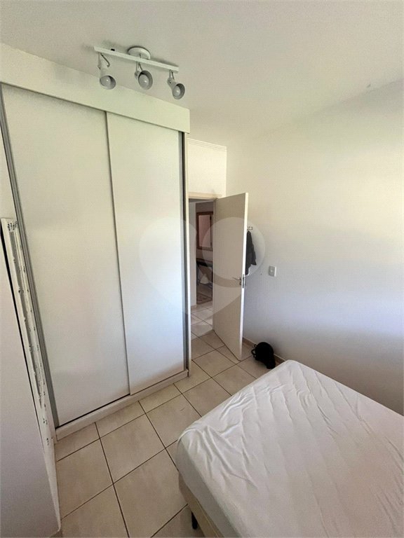 Casa à venda com 3 quartos, sendo 1 suíte, no condomínio Portal do Sabiá, Araçoiaba da Serra - SP