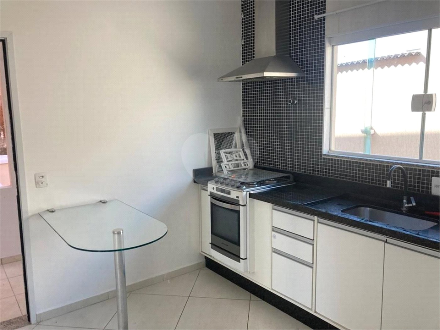 Sobrado à venda com 3 quartos, sendo 1 suíte, em Jardim Nathalie, Mogi das Cruzes, SP