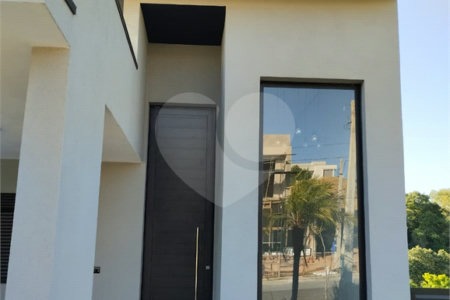 Casa à venda com 3 suítes no condomínio Mirante dos Ipês, Salto - SP