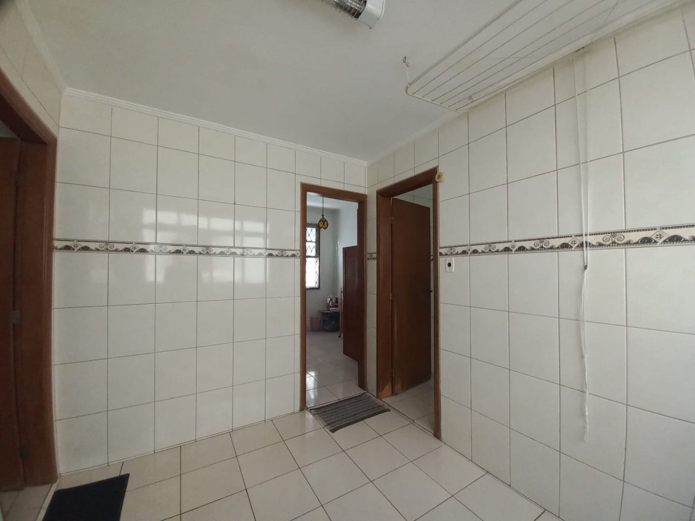 Belíssimo Apartamento de Frente, 3 Quartos, com Garagem Fechada, à Venda no Marapé – Santos/SP