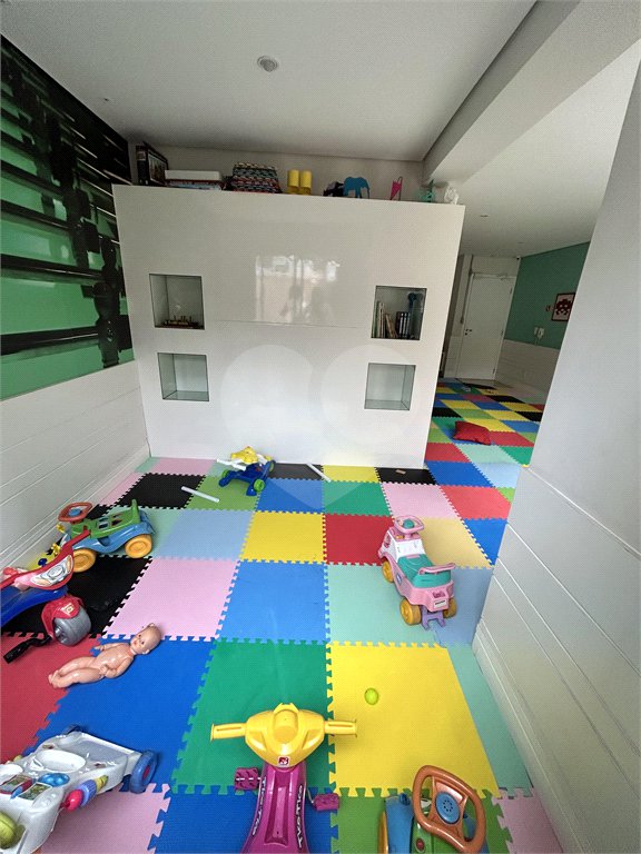Apartamento à venda com 3 quartos, sendo 1 suíte, em Vila Andrade, São Paulo, SP
