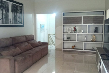 Casa à venda com 6 quartos, sendo 3 suítes, em Vila Isabel, Rio de Janeiro, RJ