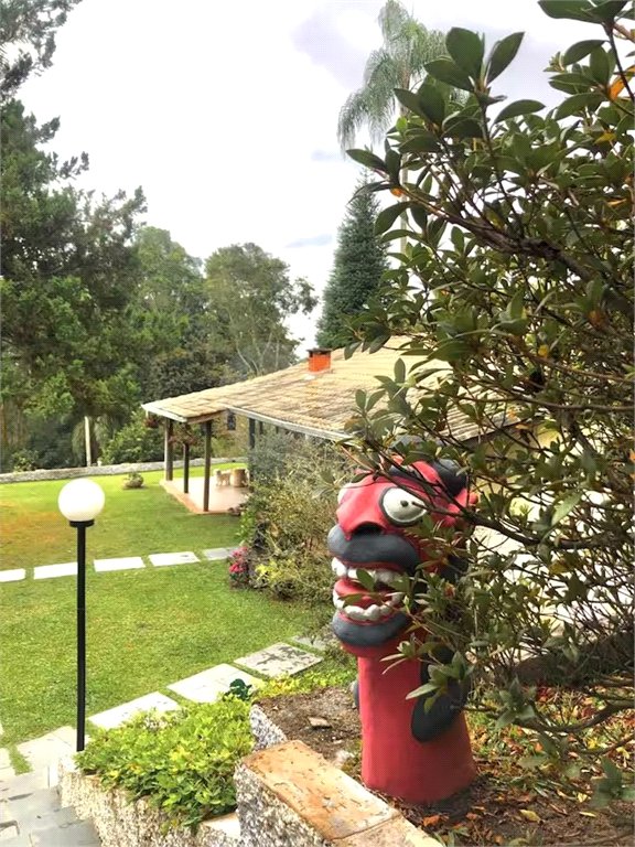 Casa à venda com 2 quartos, sendo 1 suíte, no condomínio Sausalito, Mairiporã - SP