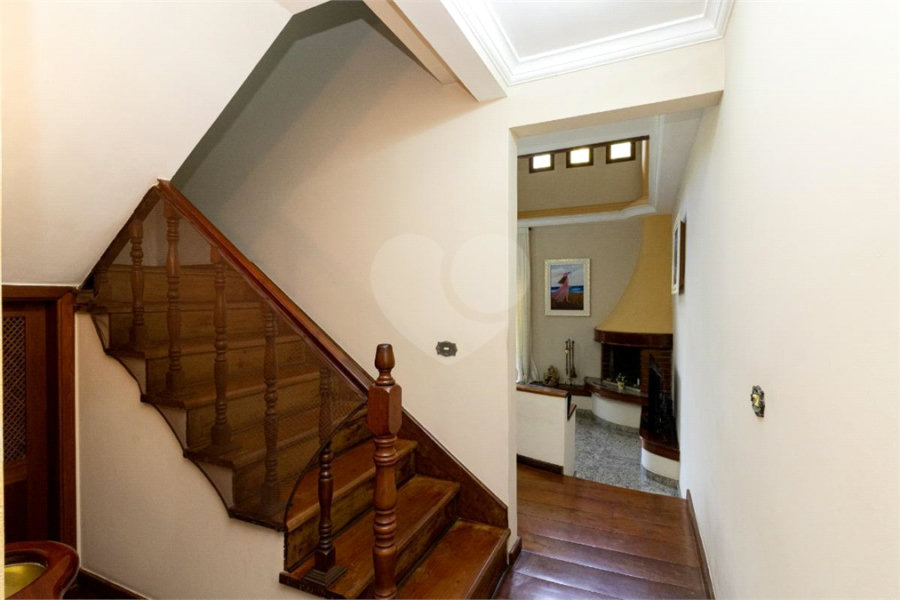 Casa à venda com 3 suítes em Vila Pereira Barreto, São Paulo, SP