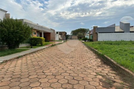 Casa à venda com 3 quartos, sendo 1 suíte,  no Centro, Ponta Porã, MS