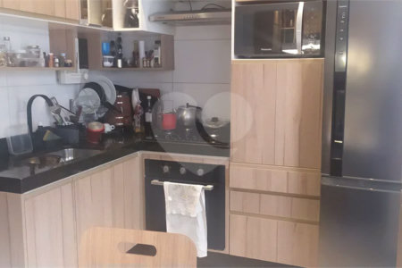 Casa à venda com 2 suítes no condomínio Residencial Veneza, São Paulo - SP