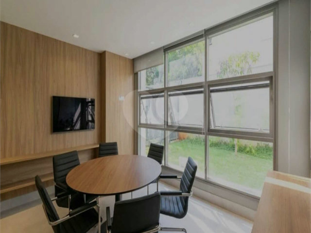 Apartamento à venda com 1 suíte em Jardim Prudência, São Paulo, SP