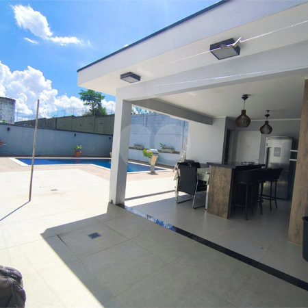 Casa à venda com 5 quartos, sendo 2 suítes, no condomínio Terras de Jundiaí, Jundiaí - SP