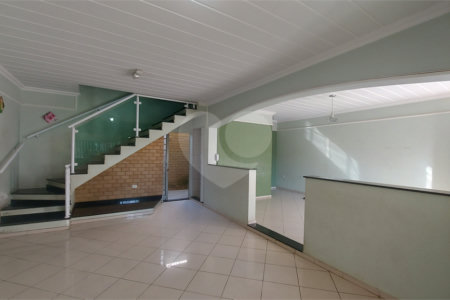 Sobrado à venda com 3 quartos, sendo 1 suíte, em Wanel Ville, Sorocaba, SP