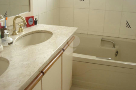 Apartamento à venda com 4 quartos, sendo 2 suítes, em Santa Teresinha, São Paulo, SP