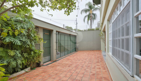 Sobrado à venda com 3 quartos em Granja Julieta, São Paulo, SP