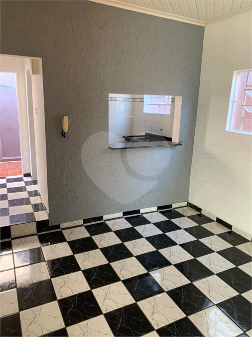 Casa à venda com 4 quartos, sendo 2 suítes,  no Centro, Mairinque, SP