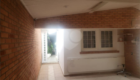 Sobrado à venda com 4 quartos, sendo 2 suítes,  em Tremembé, São Paulo, SP