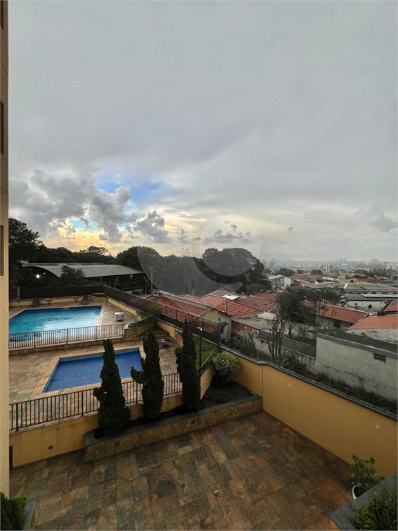 Apartamento à venda com 3 quartos, sendo 1 suíte, em Parque São Domingos, São Paulo, SP