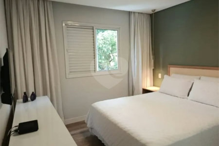 Apartamento à venda com 3 quartos, sendo 1 suíte, em Vila Gomes, São Paulo, SP