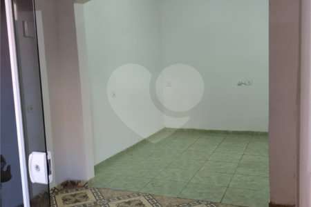 Sobrado à venda com 4 quartos em Parque Bom Retiro, Paulínia, SP