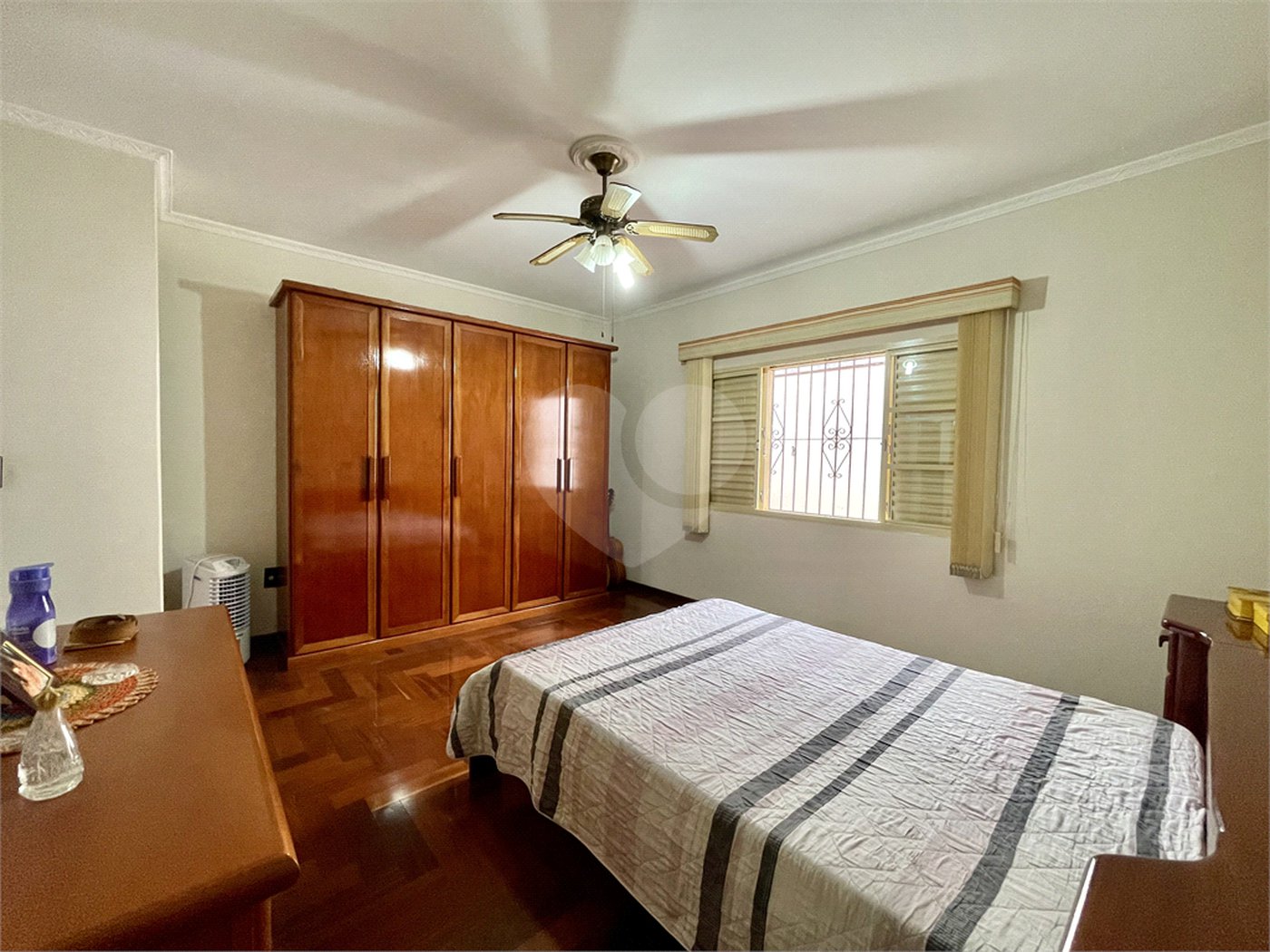 Casa à venda com 3 quartos, sendo 1 suíte, em Parque Bela Vista, Votorantim, SP