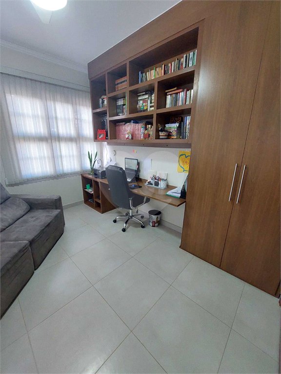 Casa à venda com 4 quartos, sendo 2 suítes, no condomínio Eco Clube Vivendas do Lago, Sorocaba - SP
