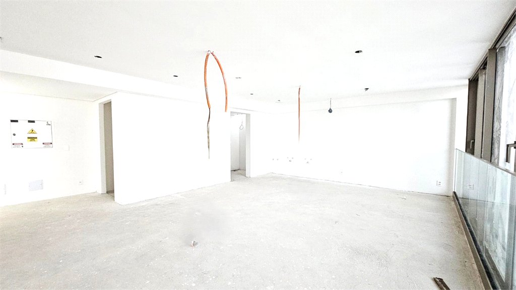 Casa à venda com 3 suítes no condomínio Residencial Heron 140, São Paulo - SP