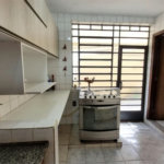 Sobrado à venda com 3 quartos, sendo 2 suítes,  em Jardim Ester Yolanda, São Paulo, SP