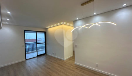 Apartamento à venda com 3 quartos, sendo 1 suíte,  em Chora Menino, São Paulo, SP