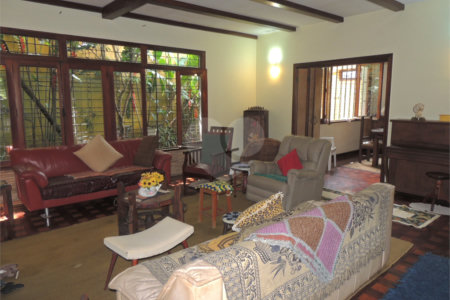 Casa à venda ou para alugar com 4 suítes em Santo Amaro, São Paulo, SP