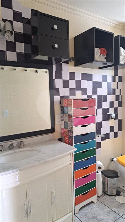 Apartamento à venda com 3 quartos, sendo 1 suíte,  em Vila Olímpia, São Paulo, SP