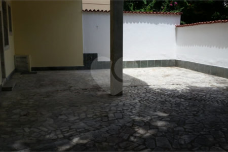 Casa à venda com 5 quartos, sendo 2 suítes, em Andaraí, Rio de Janeiro, RJ