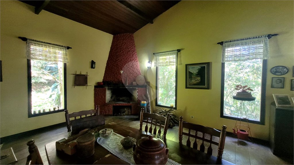 Casa à venda com 3 quartos, sendo 1 suíte, em Serra da Cantareira, Mairiporã, SP