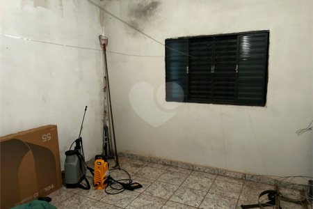 Casa à venda com 3 quartos, sendo 2 suítes, em Vila Mazzei, Itapetininga, SP