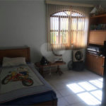 Casa à venda com 4 quartos, sendo 1 suíte, em Vila Vitória ||, Indaiatuba, SP