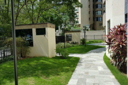 Apartamento à venda com 3 quartos, sendo 1 suíte, em Vila Andrade, São Paulo, SP