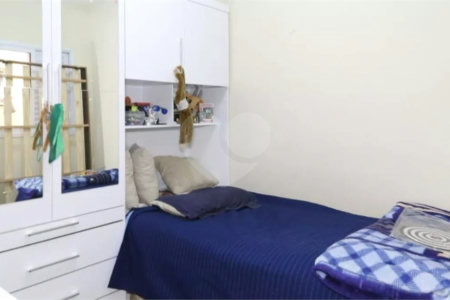 Sobrado à venda com 3 quartos, sendo 1 suíte,  em Parada Inglesa, São Paulo, SP