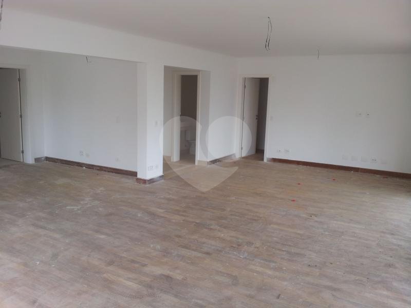 Apartamento à venda com 4 suítes em Santana, São Paulo, SP