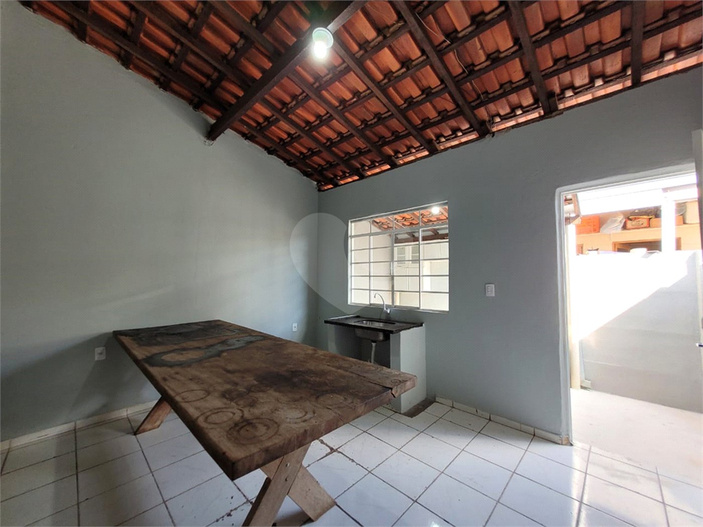 Casa à venda com 2 quartos em Vila Arruda, Itapetininga, SP