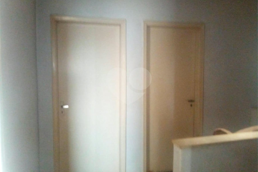 Sobrado à venda com 4 quartos em Vila Guilherme, São Paulo, SP