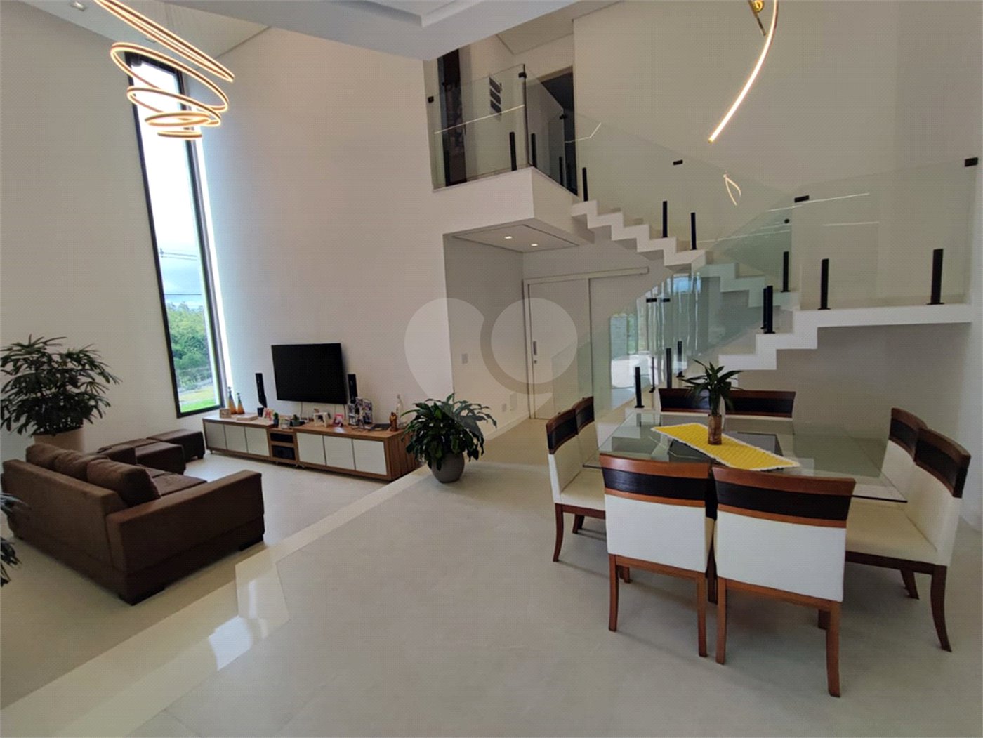 Terreno à venda com 4 suítes no condomínio Residencial Veneza, Mogi das Cruzes - SP