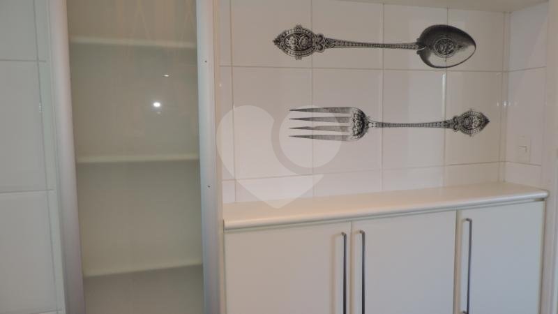 Apartamento à venda com 3 suítes em Jardim Marajoara, São Paulo, SP